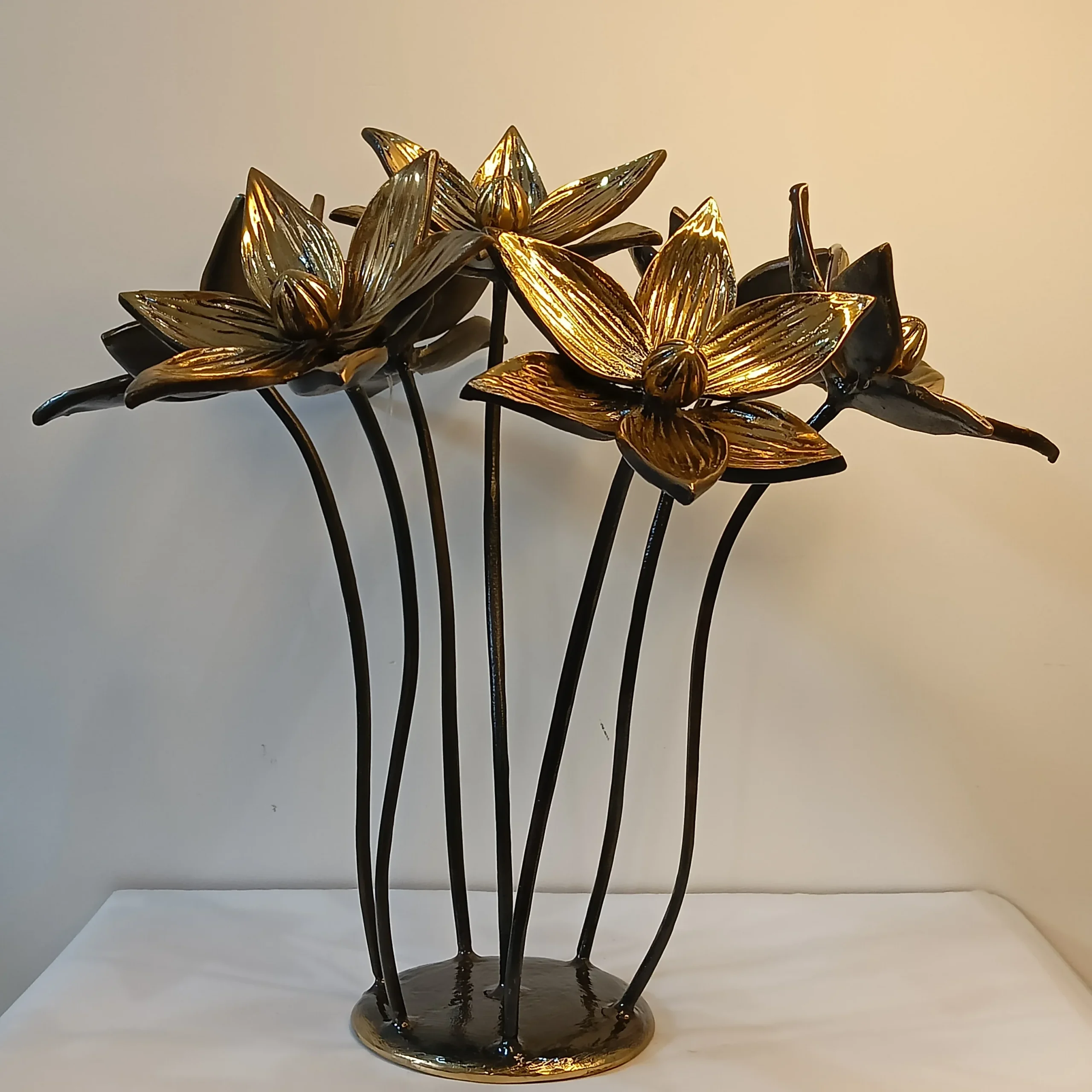 Kamal Kunj – Handcrafted Brass Lotus Bouquet - Image 2