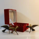 Set of 2 Brass Wall Décor Birds in Flight - Image 2